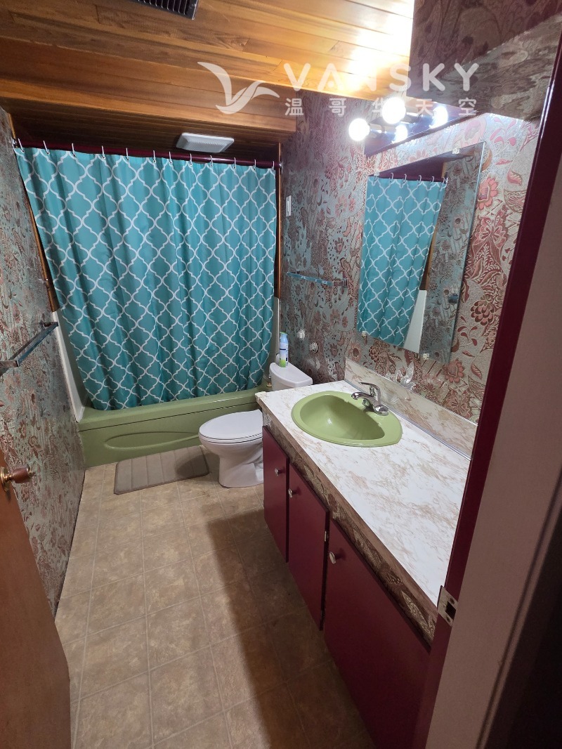 251206195955_C 3.jpg